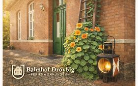 Bahnhof Droyßig - Übernachten im Denkmal